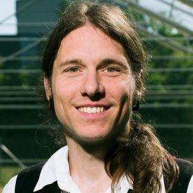 Speaker - Clemens Arvay