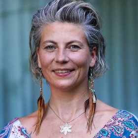 Speaker - Sandra Hirsch